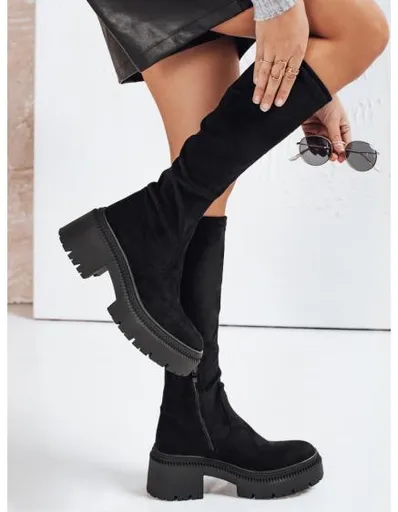 Dámské kozačky, semišové, na silné podrážce, černé