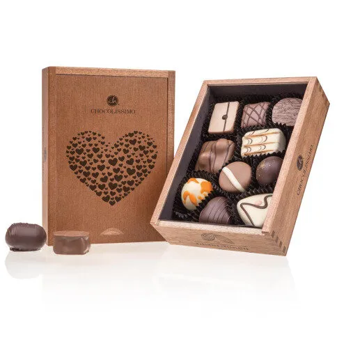 Chocolissimo - Elegance Valentine's - Pralinky v dřevěné krabičce 125 g