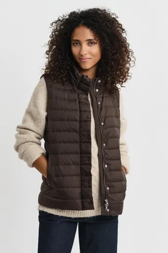 VESTA GANT LIGHT DOWN VEST DEEP BROWN