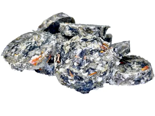 LK Baits Pet Luxusní medailonky ze sušené kůže tresky s mrkví 40g,LK Baits Pet Luxusní medailonky ze sušené kůže tresky s mrkví 40g