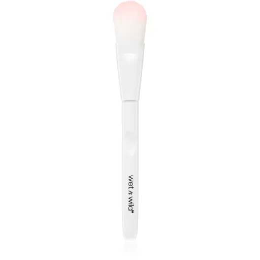 Wet n Wild Essential Foundation Brush plochý štětec na make-up 1 ks