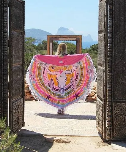 Barevný kulatý plážový bavlněný ručník / osuška s třásněmi Cow Skull - Ø180 cm Mycha Ibiza new