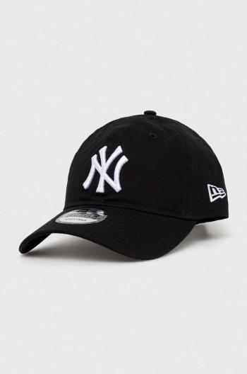 Bavlněná baseballová čepice New Era NEW YORK YANKEES černá barva, s aplikací