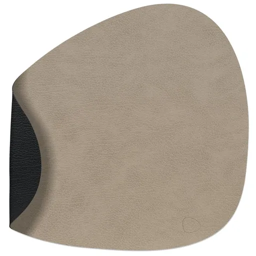 Prostírání CURVE BULL 37 x 44 cm, oboustranné, teple šedá / čermá, kůže, LIND DNA