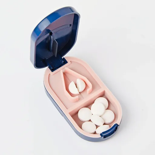 Řezačka tablet s úložným boxem