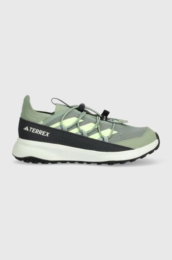 Dětské boty adidas TERREX TERREX VOYAGER 21 H.RDY K zelená barva