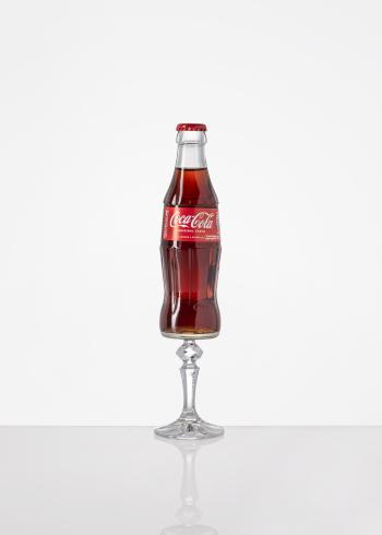 LÁHEV re-design Coca Cola, 1ks - Lukáš Houdek Provedení: plná láhev