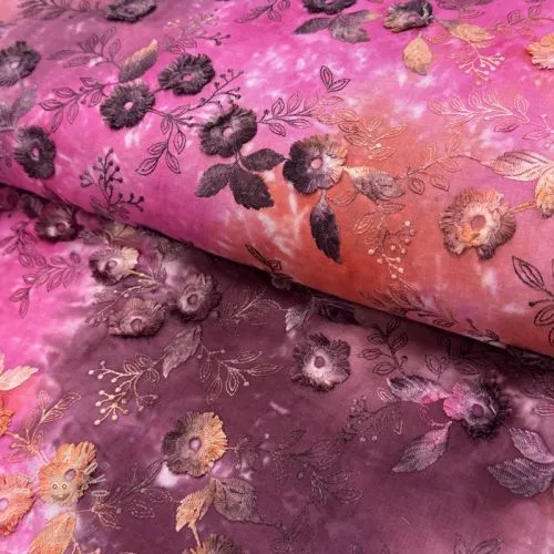 Bavlněná látka TIE DYE EMBROIDERY Poppy design Q