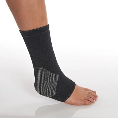 Bandáž kotníku se stříbrnými vlákny