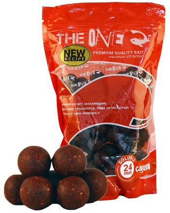 The one boilies rozpustné red soluble jahoda kořeněná klobása 1 kg - 24 mm