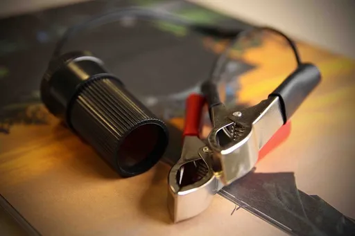 Nikl zásuvka autozapalovače