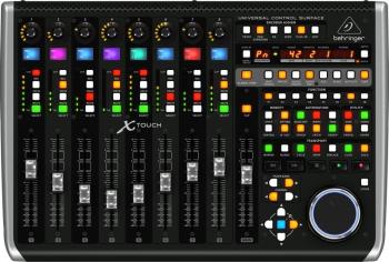 Behringer X-Touch Universal Control Surface Ovladač DAW