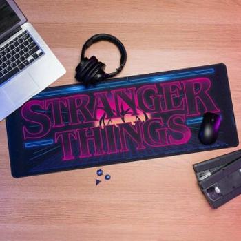 Herní podložka Stranger Things Arcade Logo