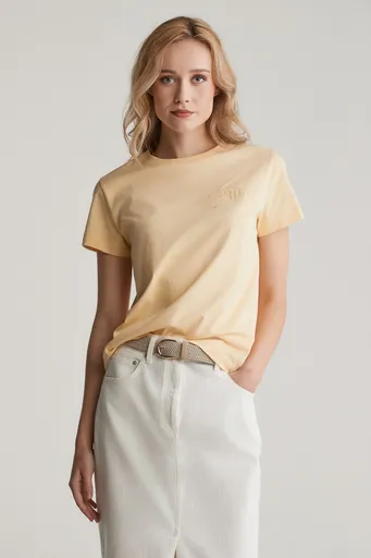 TRIČKO GANT REG TONAL SHIELD SS T-SHIRT DUSTY LIGHT YELLOW