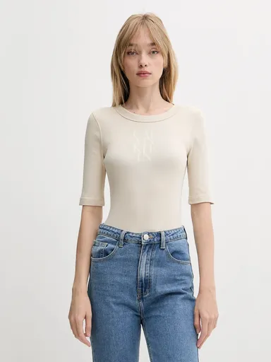 Calvin Klein dámské béžové tričko LV044C204G XS