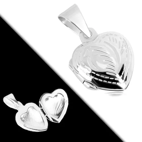 Medailon ze stříbra 925 - pravidelné srdce, jemné gravírování, motiv pírka