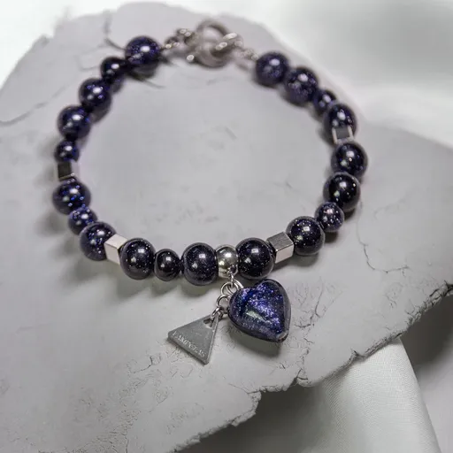 Lampglas Náramek Stellar Journey s unikátní kresbou v perle Lampglas a blue goldstone BTB15