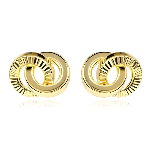 Zlaté náušnice 14K propojené kruhy s hladkým a vroubkovaným povrchem
