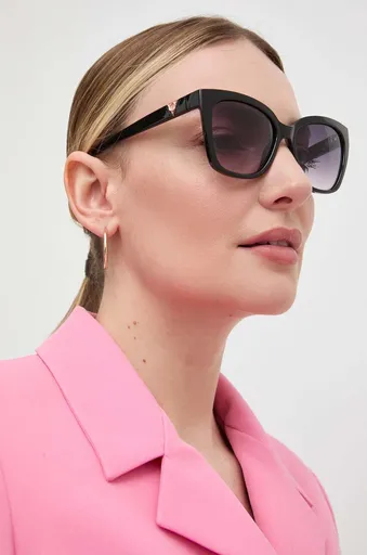 Sluneční brýle Guess