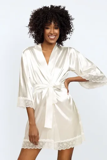 Smetanový krátký župan s krajkou Sauda