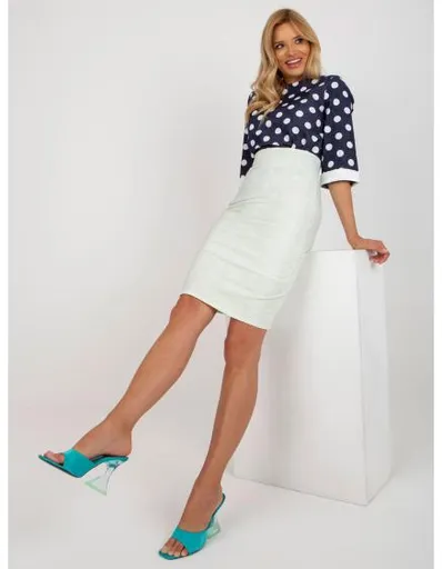 Dámská sukně ke kolenům ILONA světle zelená