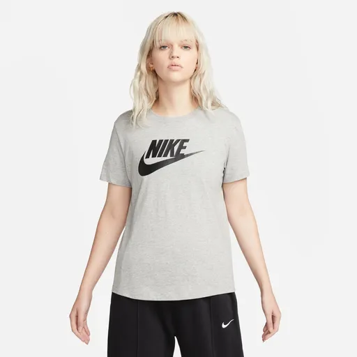 Nike Sportswear Essentials Womens Logo T-Shirt S