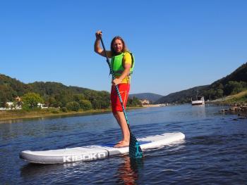 Na paddleboardu a koloběžce Českým Švýcarskem