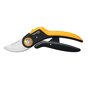 Fiskars Nůžky zahradní Plus™ PowerLever™ dvoučepelové P721 (1057170)