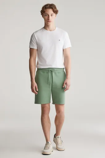 TEPLÁKOVÉ ŠORTKY GANT REG SHIELD SWEAT SHORTS KALAMATA GREEN