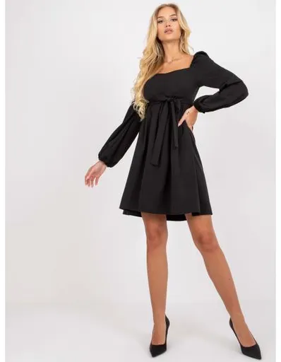 Dámské šaty s páskem vypasované koktejlové mini MAGDA černé