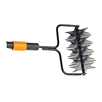 Fiskars Provzdušňovač trávníku QuikFit (1000689)