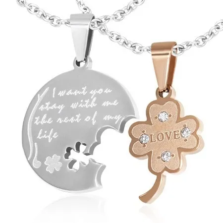 Ocelový dvojpřívěsek, kruhová známka a čtyřlístek s romantickým nápisem
