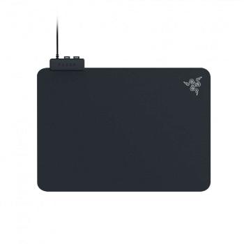 Razer Firefly V2 Egérpad Fekete RZ02-03020100-R3M1