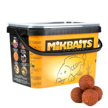 Mikbaits Boilie Spiceman Pikantní Švestka 10kg