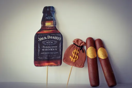 Pánská sada whisky – cukrová dekorace na dort -