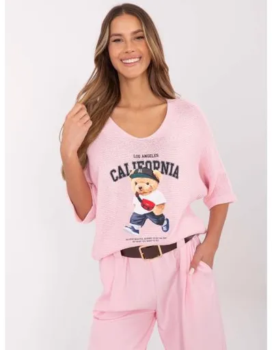 Světle růžový svetr oversize s 3/4 rukávy