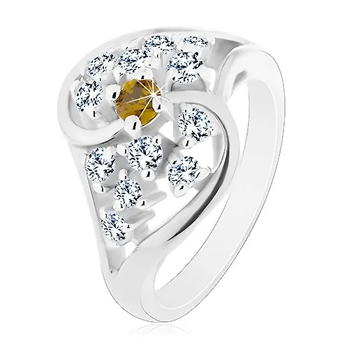 Lesklý prsten se zvlněnými rameny stříbrné barvy, čiré a zelené zirkony - Velikost: 54