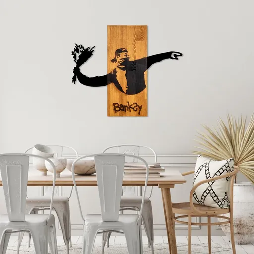 Dekorativní dřevěný doplněk na zeď Banksy - Flower Thrower