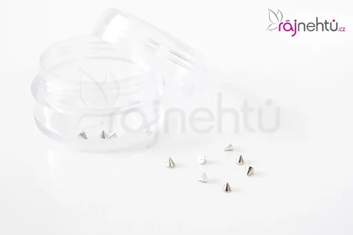 Zdobení na nehty kovové - hroty stříbrné