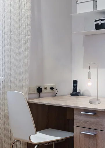 Laren Ledea šedá kovová stolní lampa