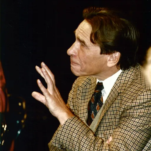 Kdo židli má, bydlí 1 - audiokniha