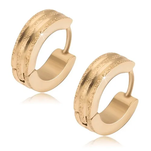 Kruhové ocelové náušnice - zlaté, tři pískované pásy, lesklé rýhy