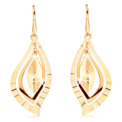 Náušnice ve žlutém 14K zlatě - blýskavé lístečky zdobené paprskovitými rýhami