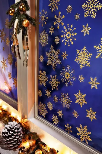 Nálepky na okno Zlaté sněhové vločky, 47 ks