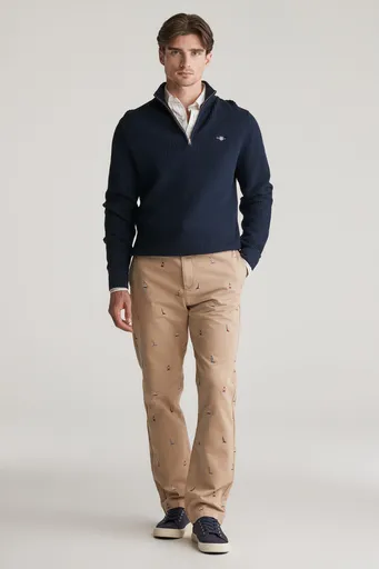 KALHOTY GANT STRAIGHT FIT EMB CHINOS DARK KHAKI