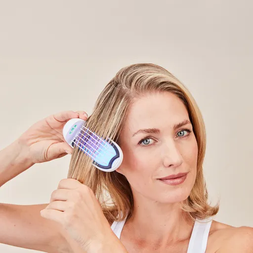 Nabíjecí iontový kartáč na vlasy