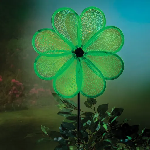 Větrník se světelnými efekty