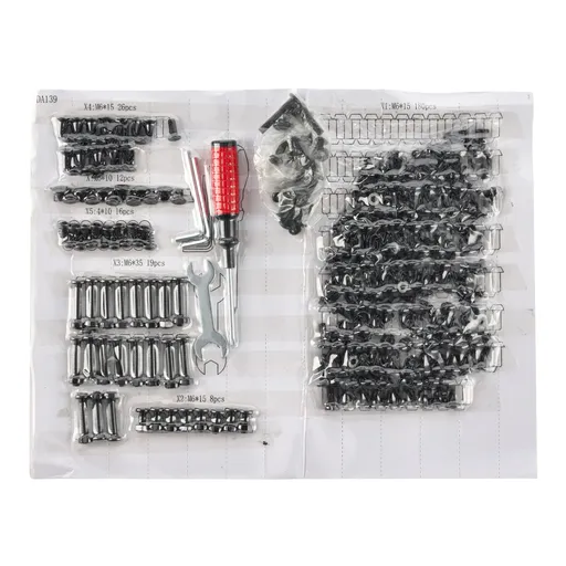 NA sada šroubů - Pantheon Cortina 3 x 3