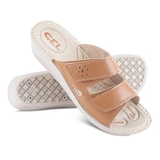 Dámské pantofle na klínku koňakové vel. 40