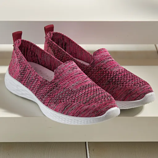 Polobotky v módním pleteném vzhledu